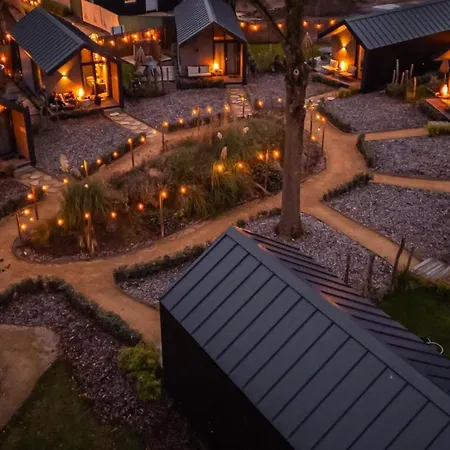 Luxe Tinyhouse Voor 2 Personen Met Hottub